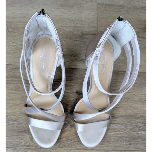 Vince Camuto Imagine Devin Heels 10 Silver Strappy Stiletto 4" Leather Fabric - Picture 5 of 12